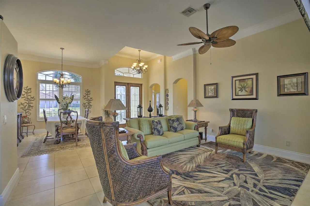 Waterfront With Private Dock And Lanai Cape Coral