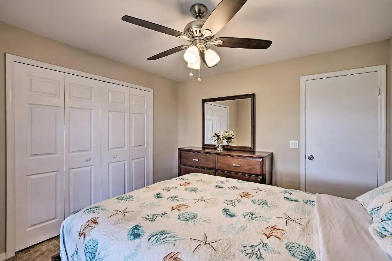 Holiday home The Pelican Escape With Lanai About 3 Mi To Downtown! *