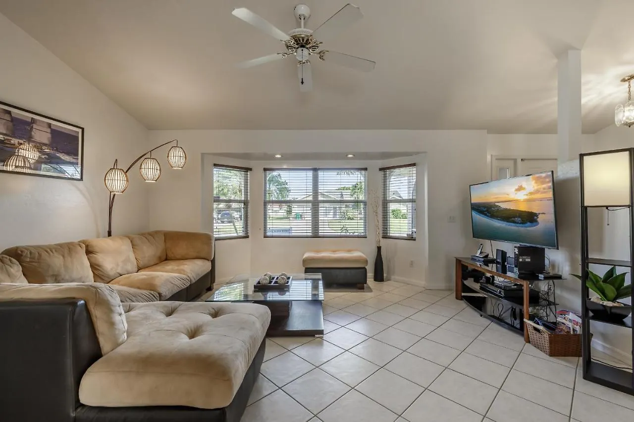 Calusa, Cape Coral