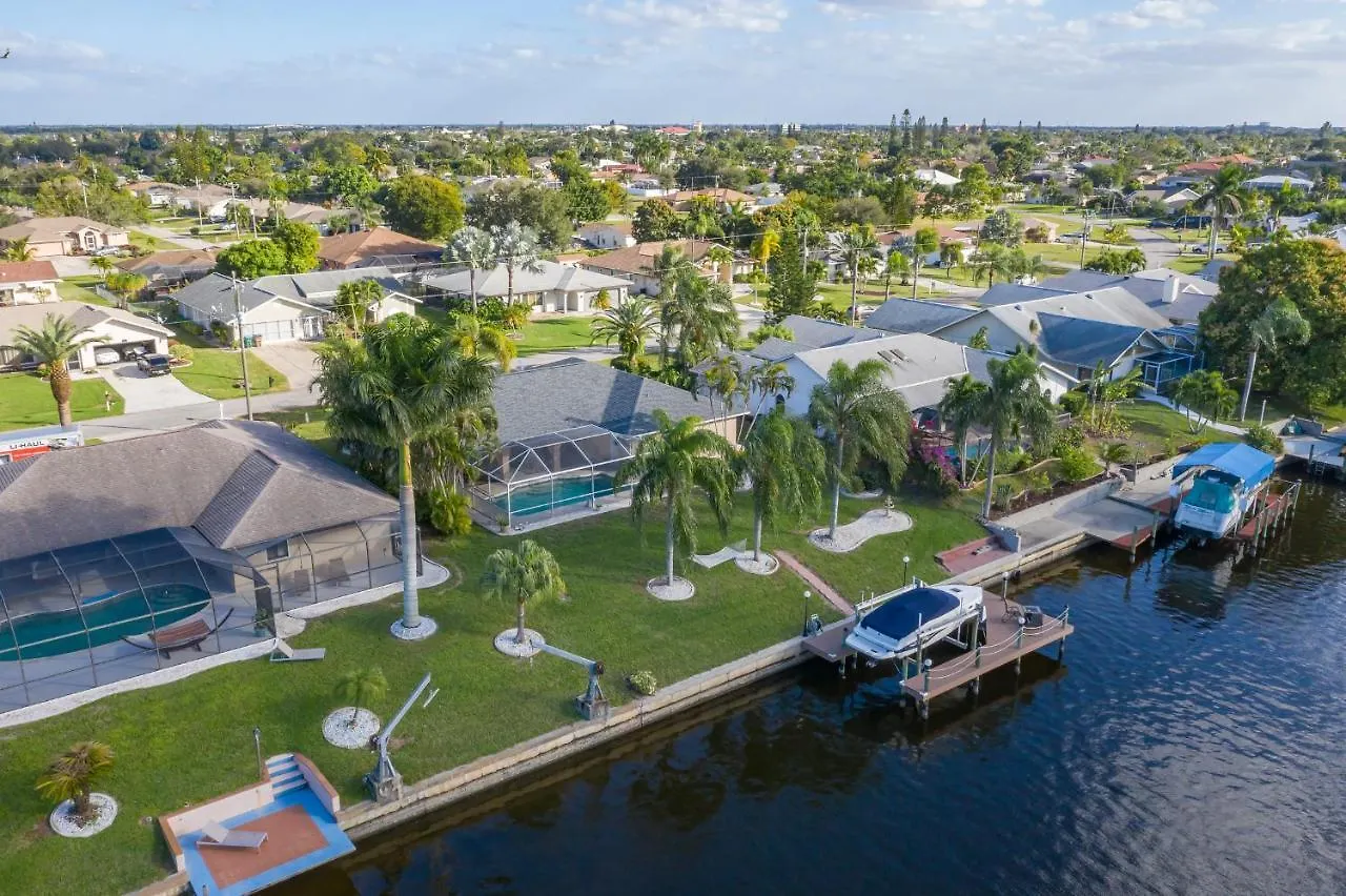 Holiday home Calusa, *