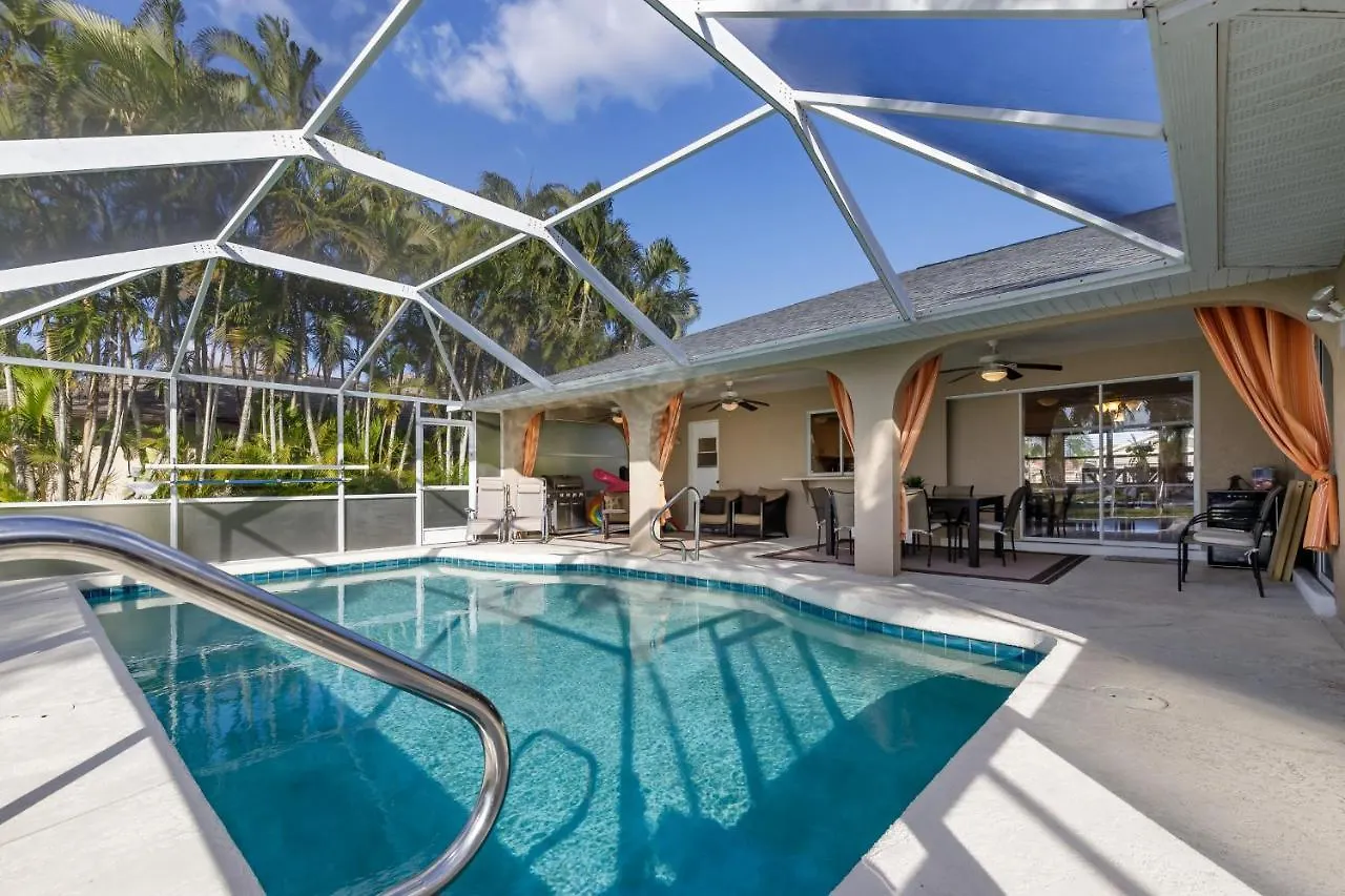 Holiday home Calusa, *