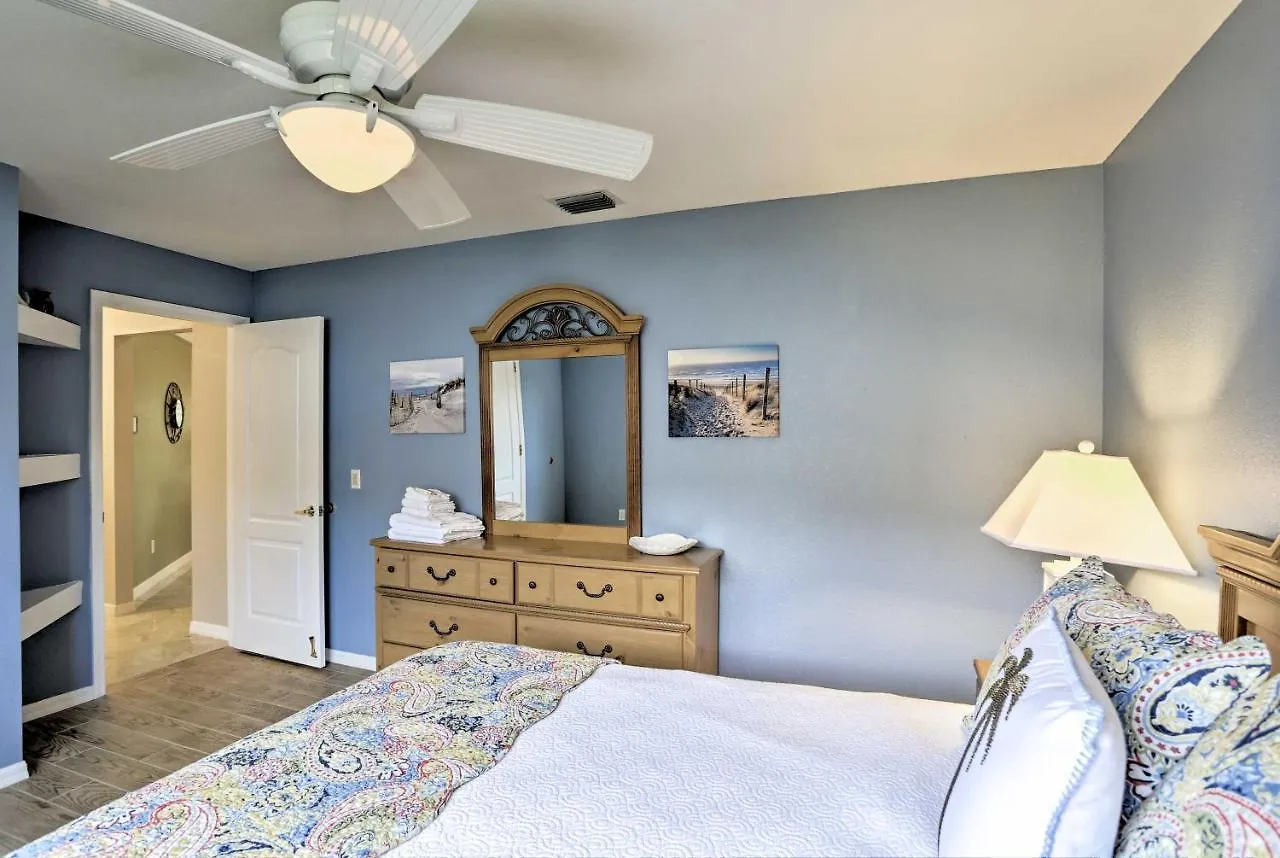 Abode - Near Sun Splash Park And Beach! *