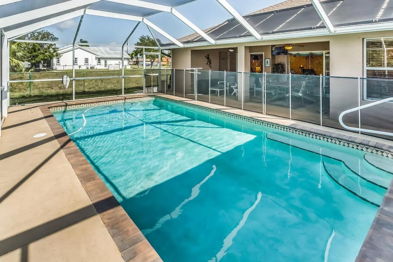 Holiday home Cape Sucasa Cape Coral