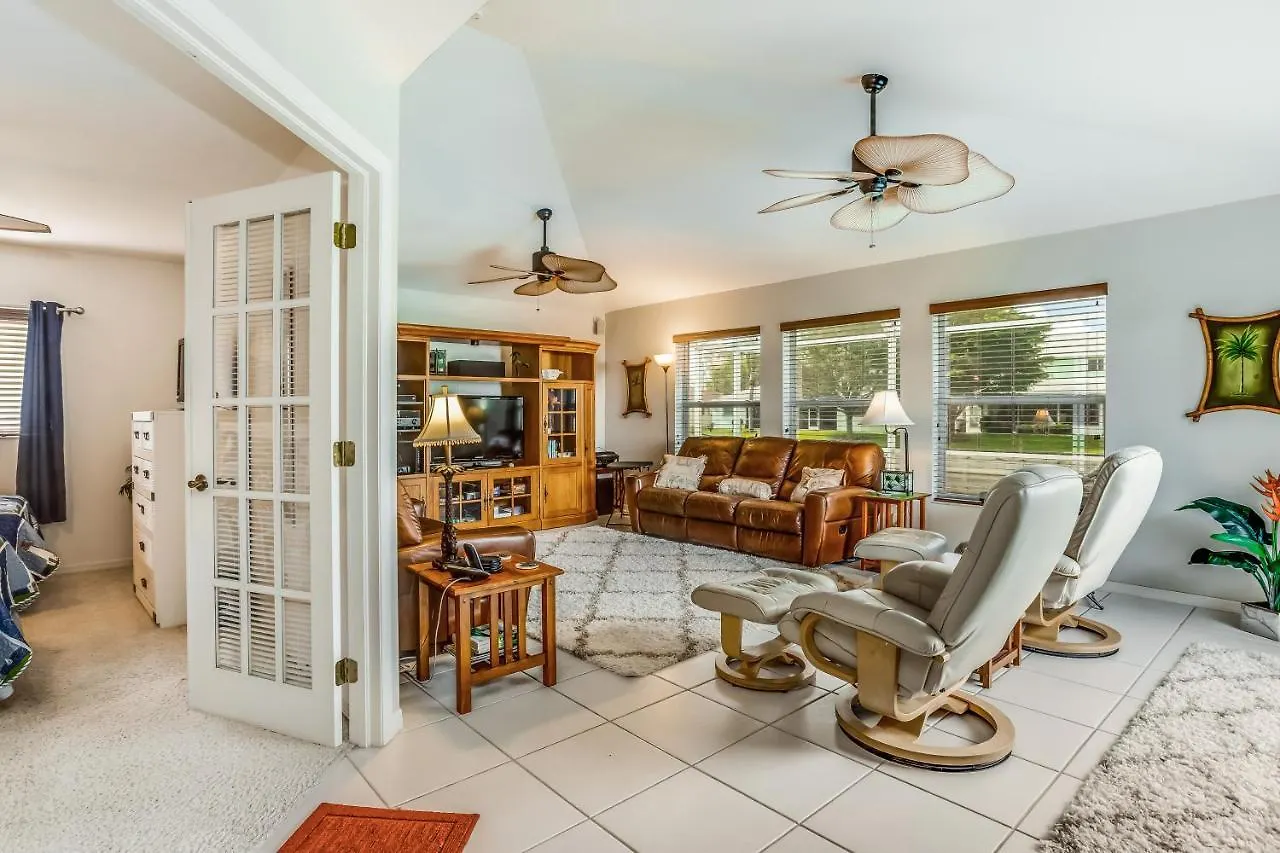 Holiday home Cape Sucasa Cape Coral