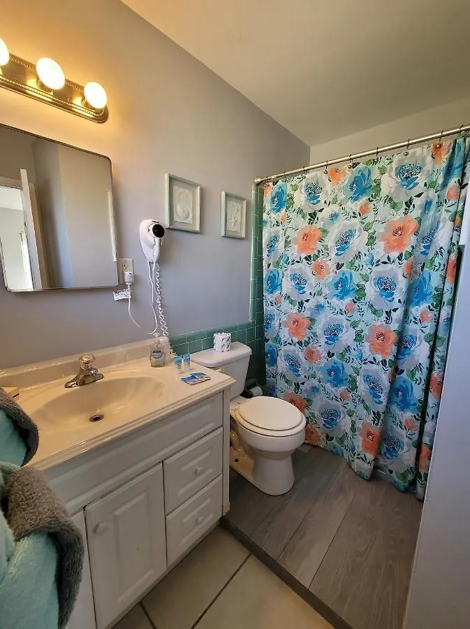Resort Hideaway Waterfront Cape Coral