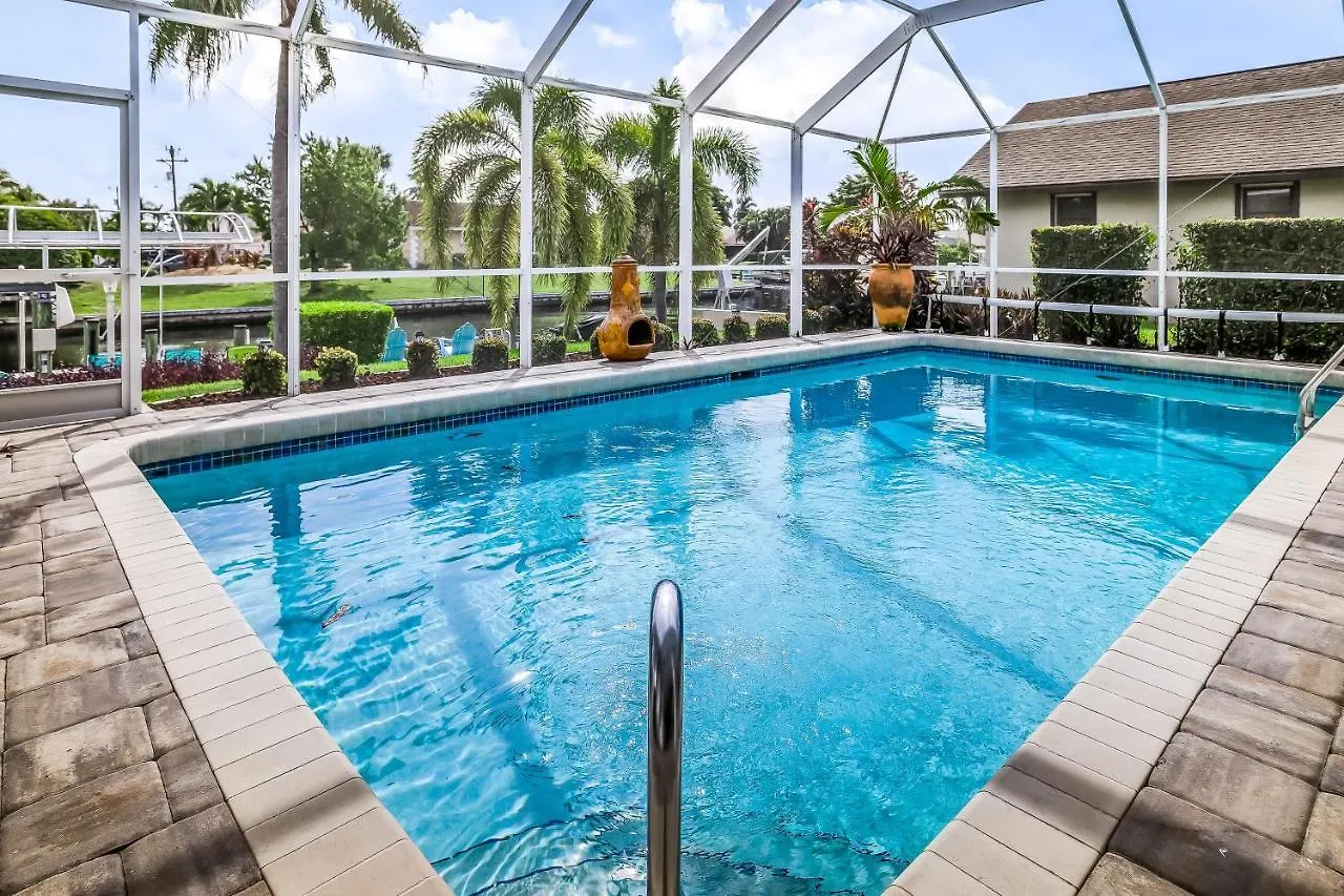 The Coral House Holiday home Cape Coral