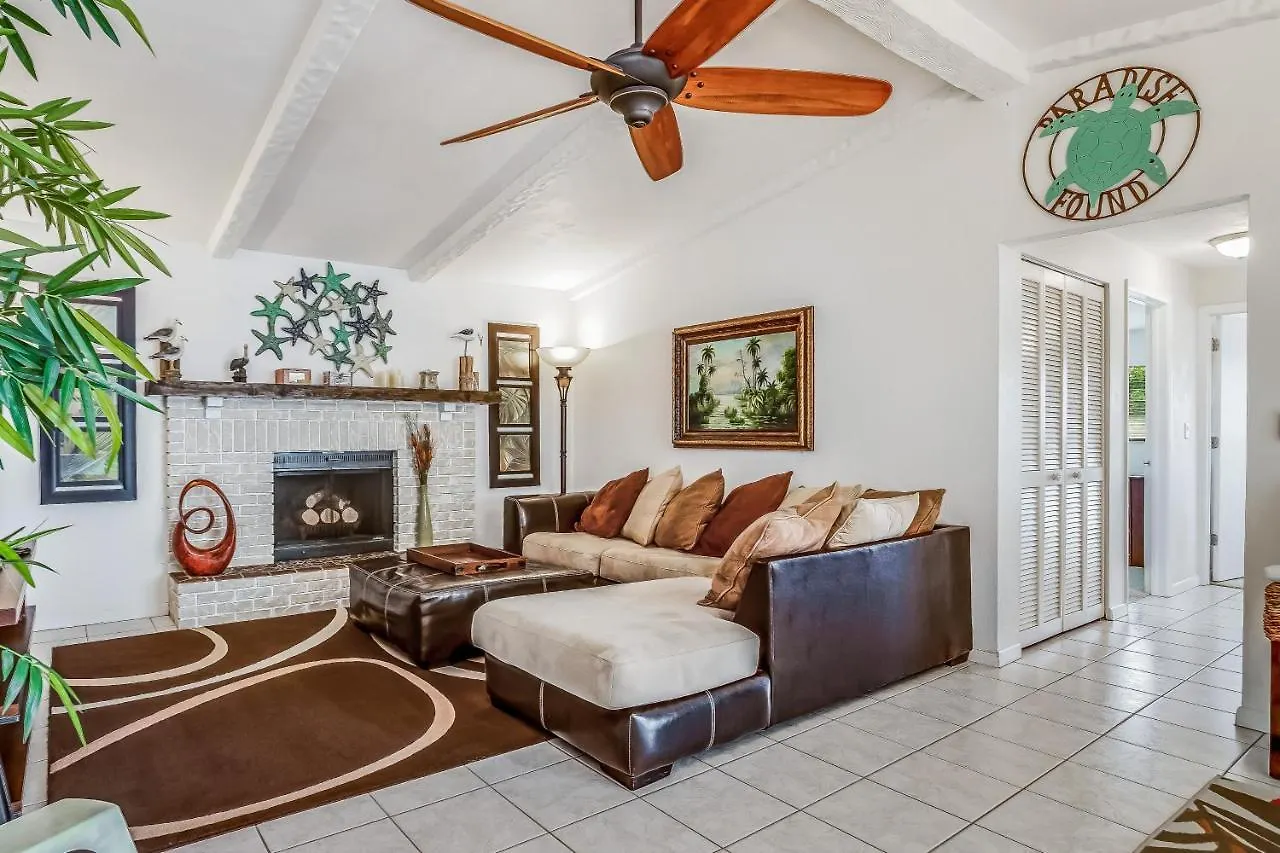 The Coral House * Cape Coral