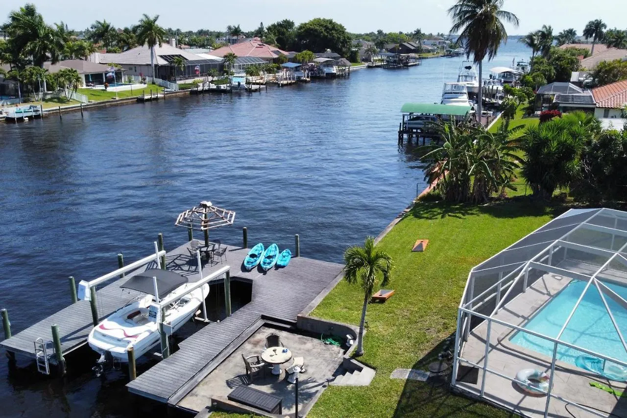 The Spot Holiday home Cape Coral