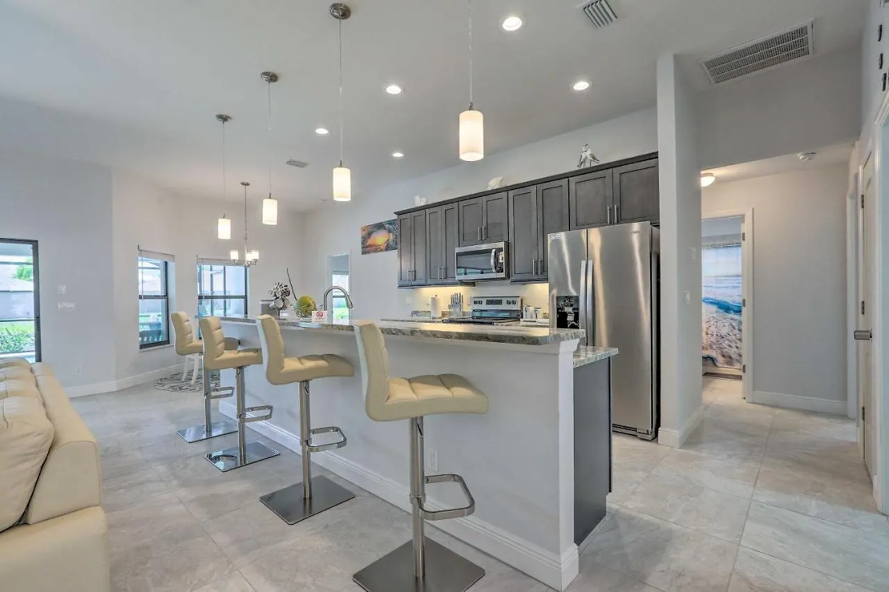 With Private Saltwater Pool!