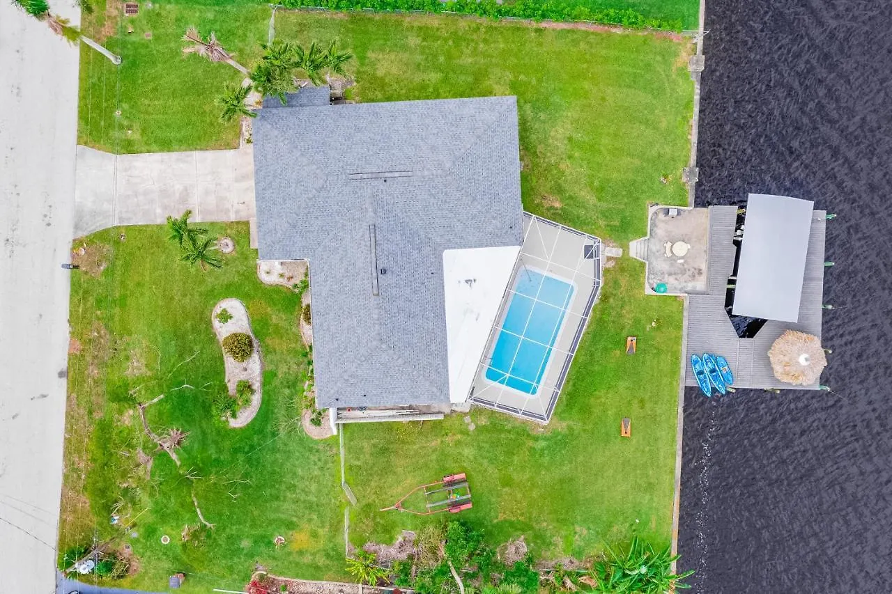 The Spot Holiday home Cape Coral