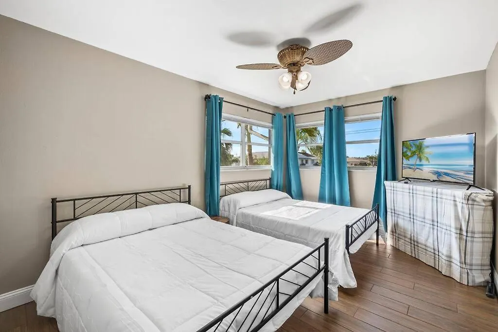 Palm Haven! Holiday home Cape Coral