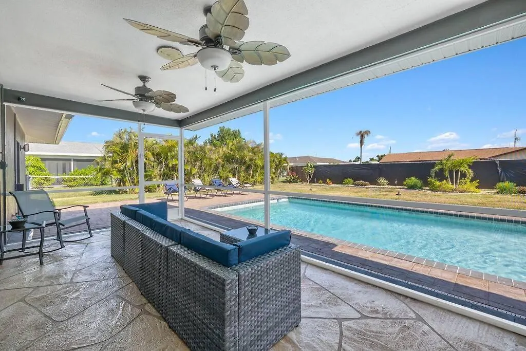Palm Haven! Holiday home Cape Coral