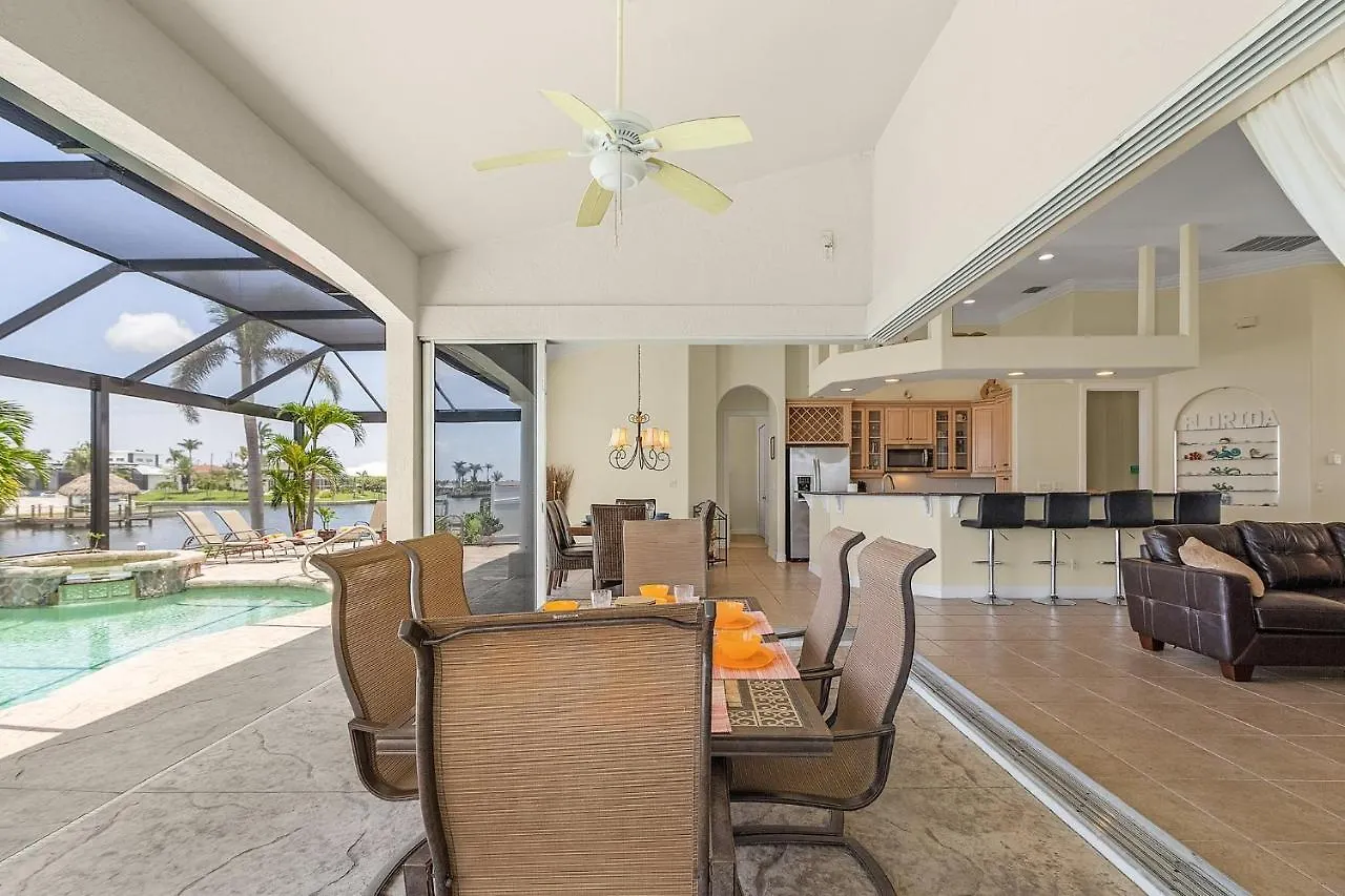 Gulf Access, Heated Pool And Spa, Sleeps 8! - Baydream Believer - Roelens Vacations Cape Coral