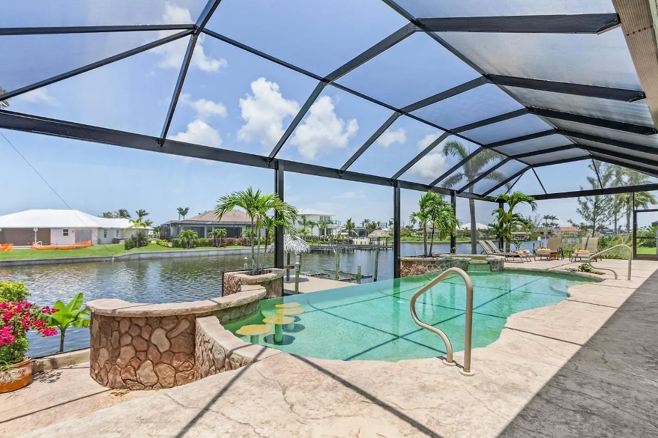 Semesterbostad Gulf Access, Heated Pool And Spa, Sleeps 8! - Baydream Believer - Roelens Vacations Cape Coral