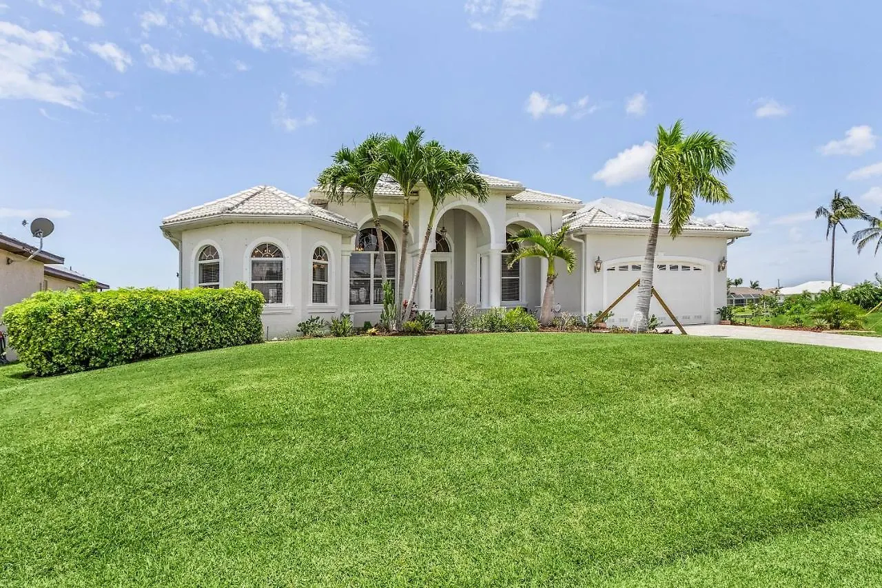 Gulf Access, Heated Pool And Spa, Sleeps 8! - Baydream Believer - Roelens Vacations * Cape Coral