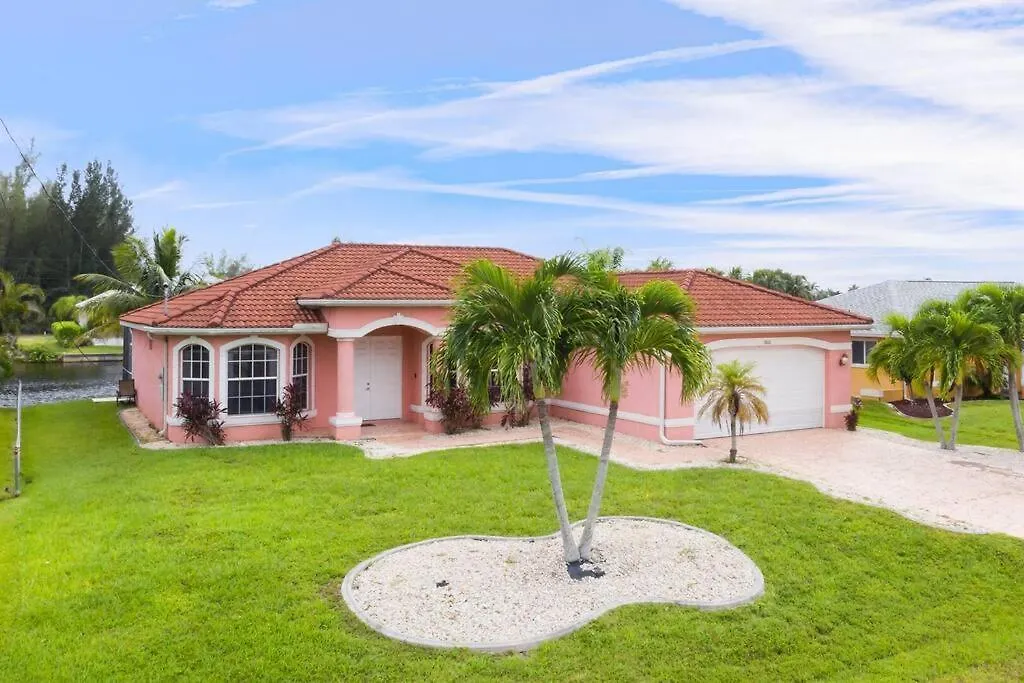 Maxos - Boaters Dream 4br/3 Bath Pool /