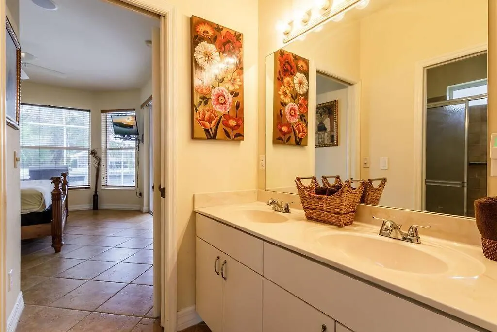 Maxos - Boaters Dream 4br/3 Bath Pool / * Cabo Coral