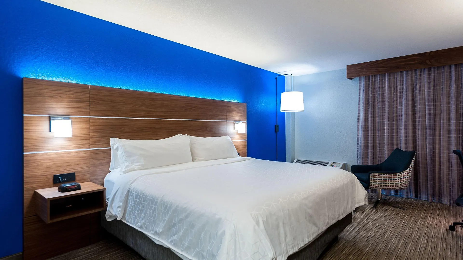Express Cape Coral-fort Myers Area By Ihg