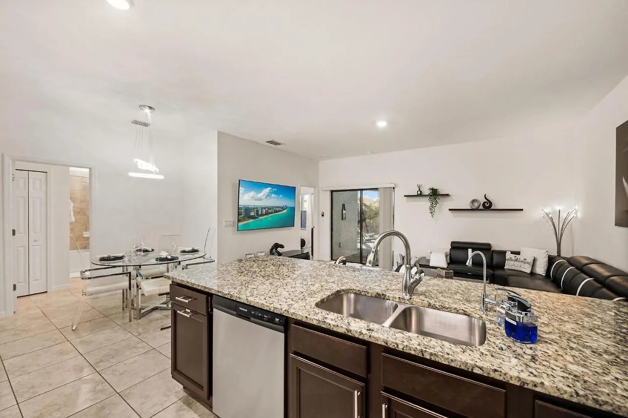 Entire Luxury Duplex Gulf Access Heated Saltwater Pool