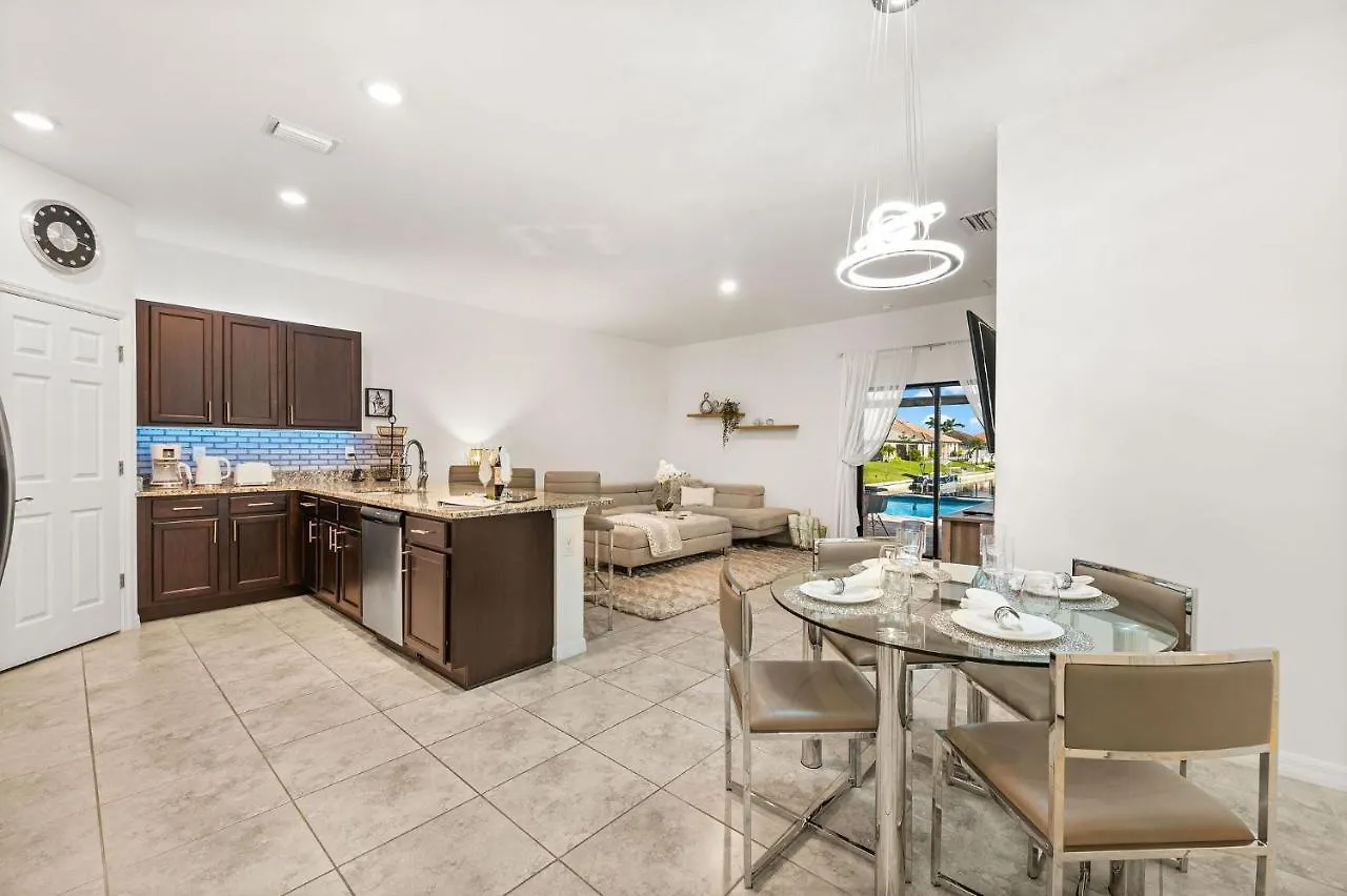 Entire Luxury Duplex Gulf Access Heated Saltwater Pool *