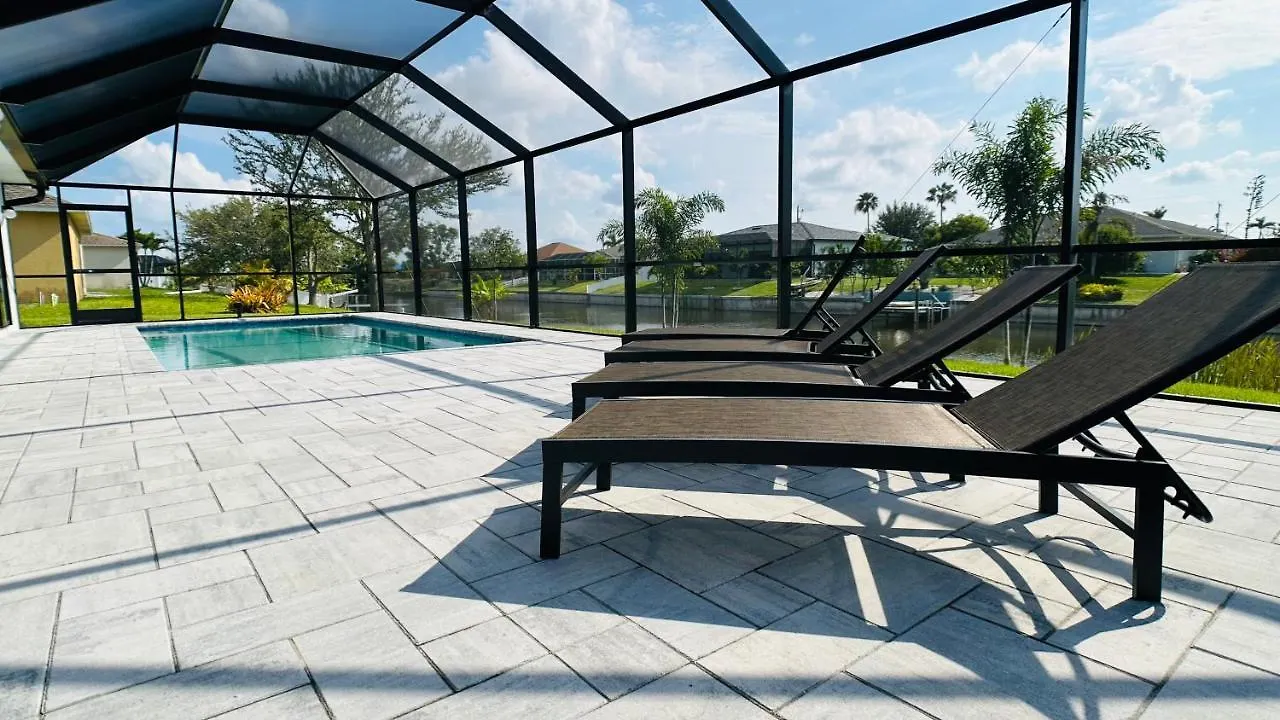 The Salt Life Get Away - Cape Coral, Florida *