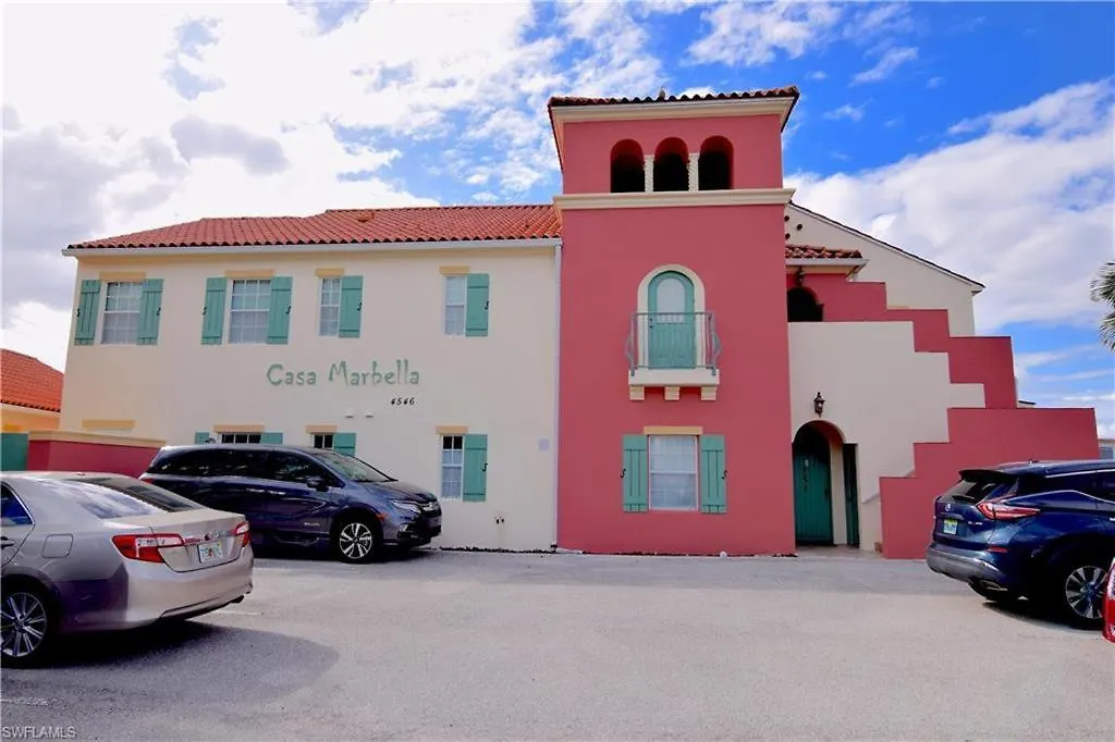 Water Views & Community Pool - Casa Marbella - Roelens Vacations *