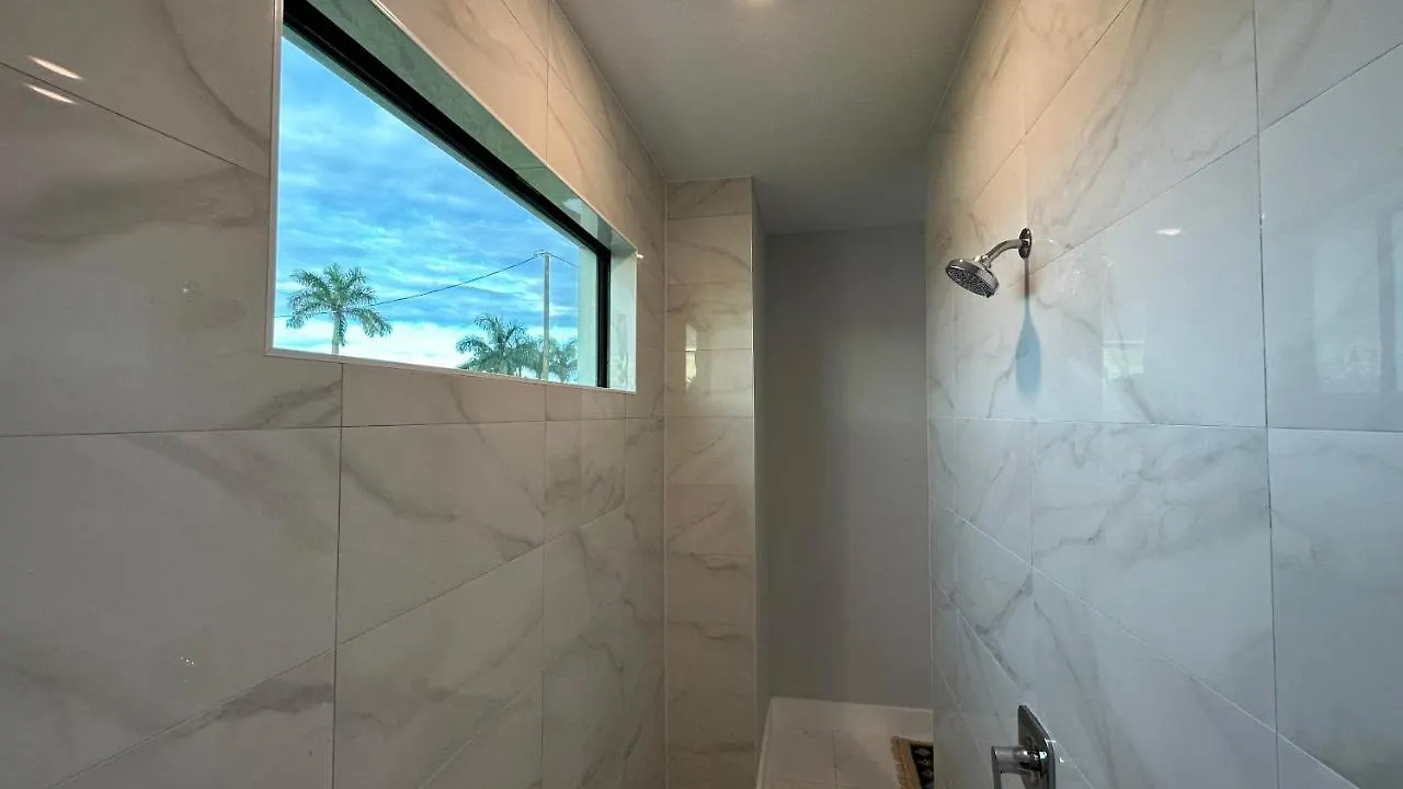 Holiday home 4br Gem: Pool, Pets & Family - Cape Coral, Florida *