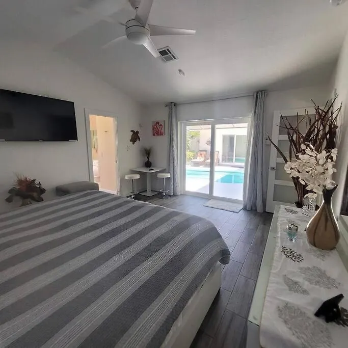 Nyaraló Coral Paradise Cape Coral