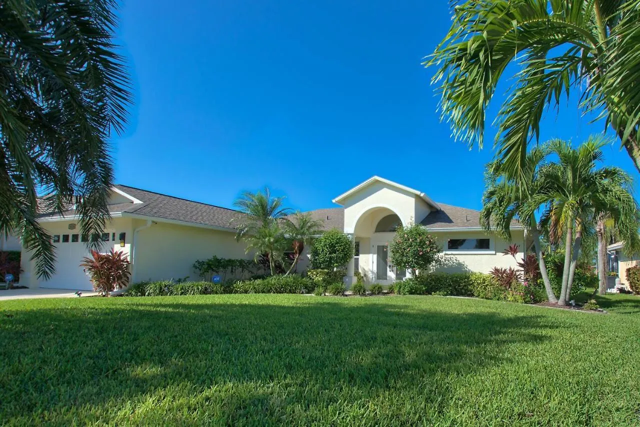Four Palms - 3 Beds - 2 Baths - 6 Guests - Gulf Access & Pool - Incl.10% Off Boat * Cape Coral