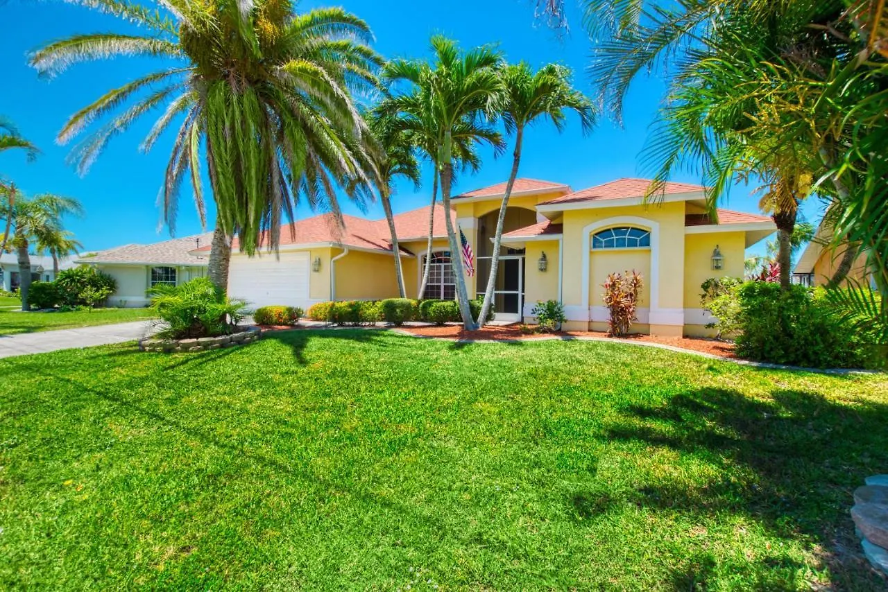 Villa Olinda - 3 Beds - 2 Baths - 6 Guests - Gulf Access & Pool - Incl. 10% Off Boat *