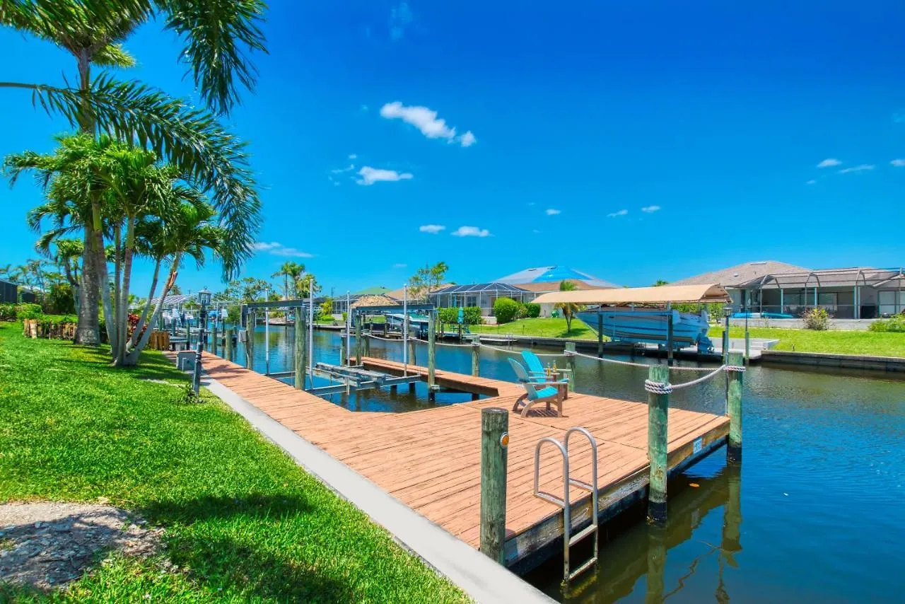 Olinda - 3 Beds - 2 Baths - 6 Guests - Gulf Access & Pool - Incl. 10% Off Boat * Cape Coral