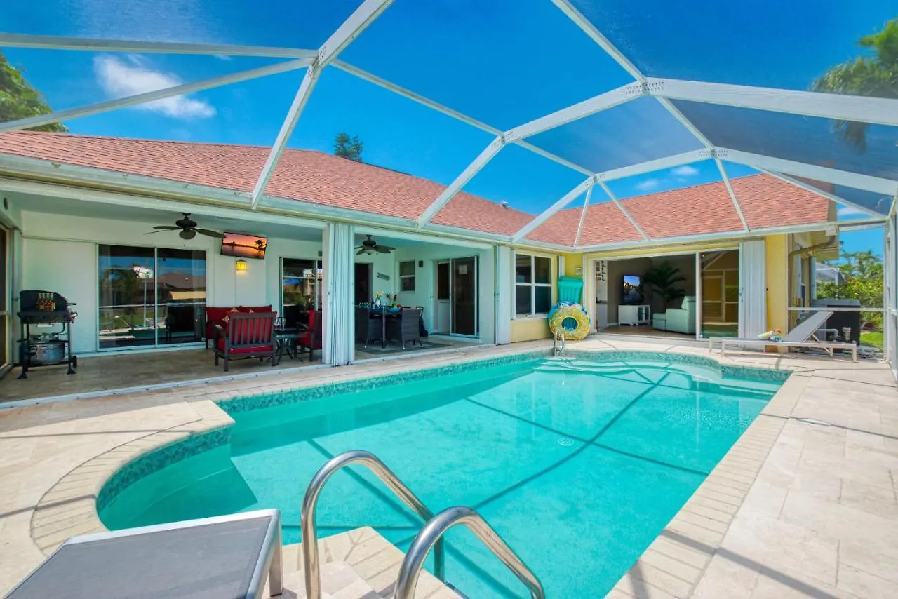 Olinda - 3 Beds - 2 Baths - 6 Guests - Gulf Access & Pool - Incl. 10% Off Boat Cape Coral