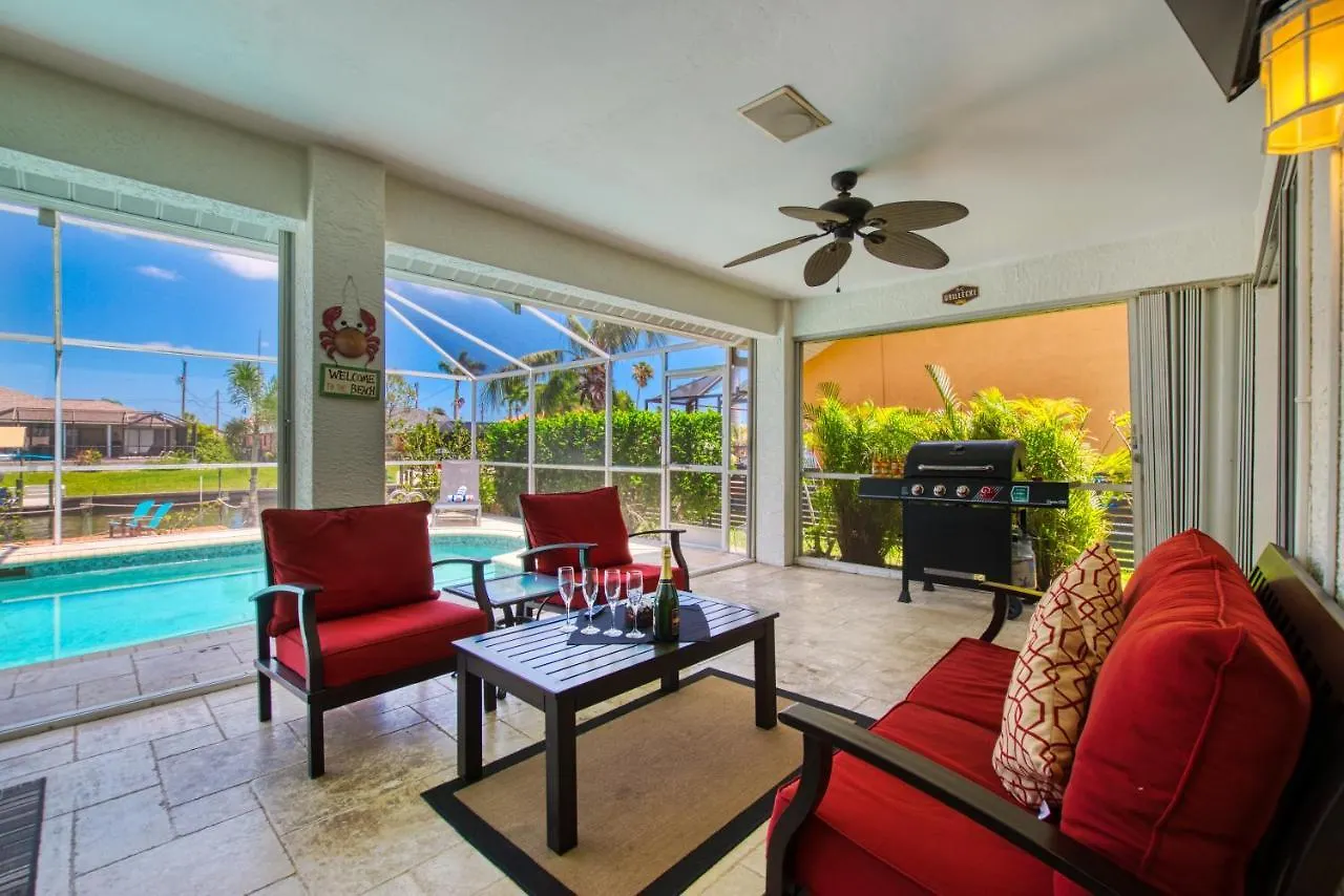 Olinda - 3 Beds - 2 Baths - 6 Guests - Gulf Access & Pool - Incl. 10% Off Boat Villa