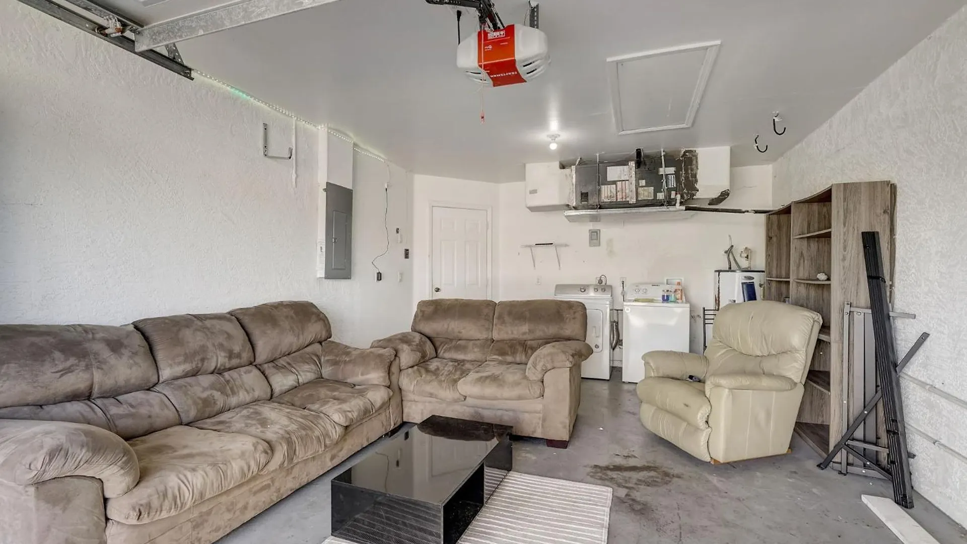 Peaceful 3 Bed Waterfront Semesterbostad