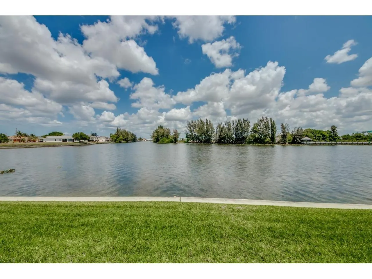 Kennedy - Roelens Vacations * Cape Coral