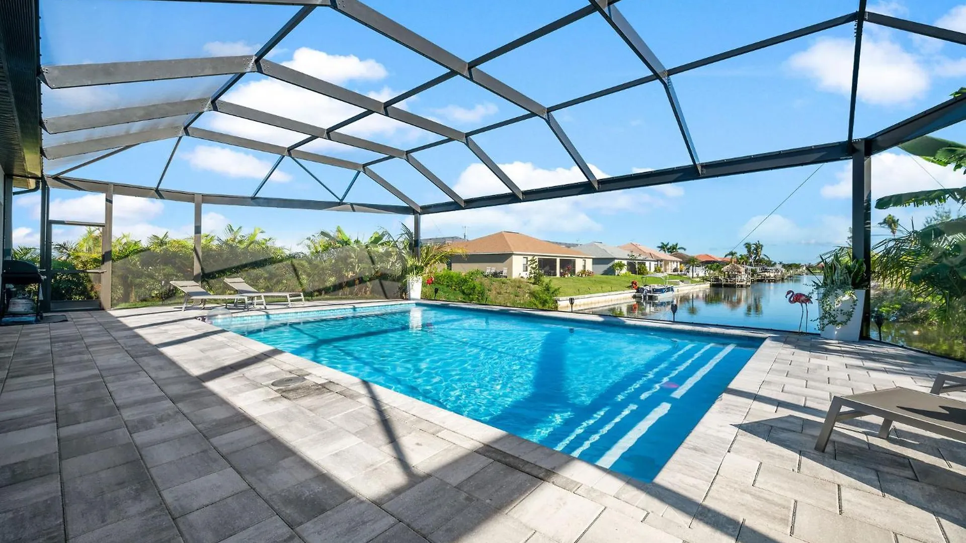 Entire Luxury Duplex Gulf Access Heated Saltwater Pool *