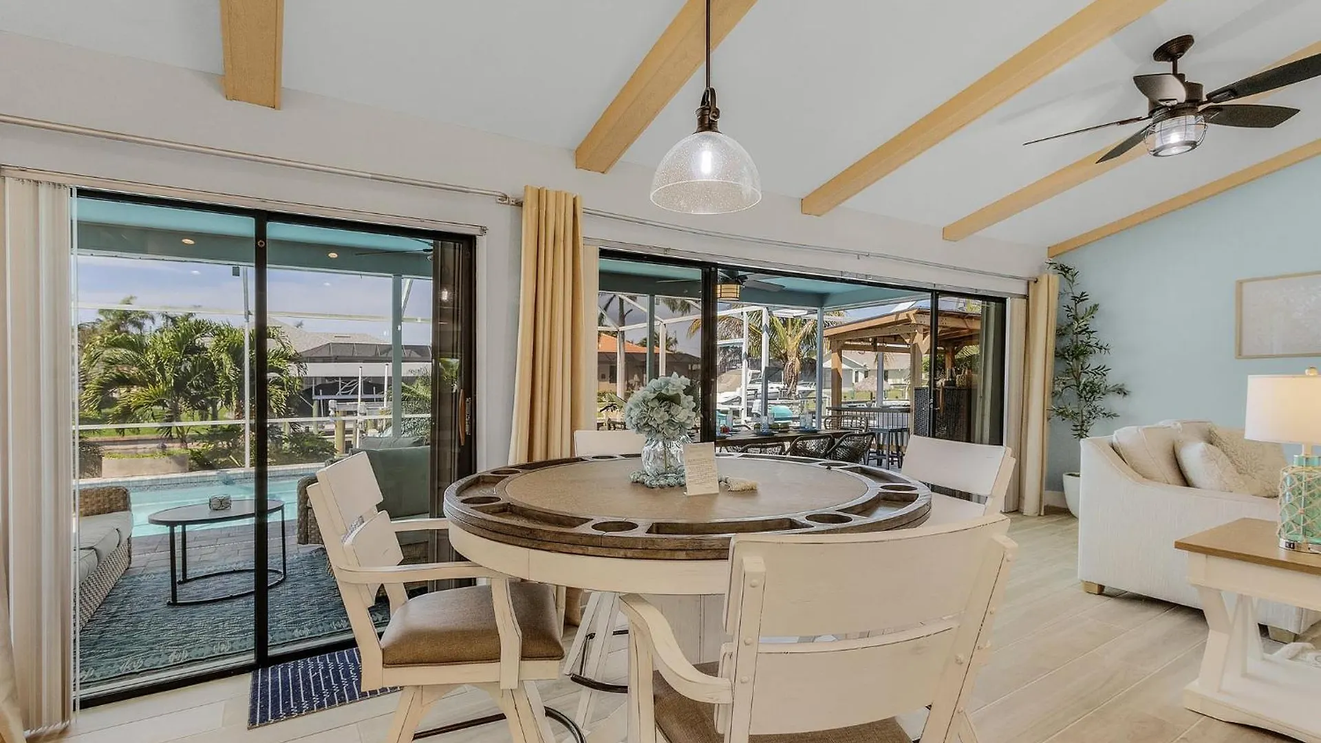 Guls Access, Bikes, Scooters, Video Games, Heated Pool, Hot Tub - Searenity - Roelens Feriehus Cape Coral