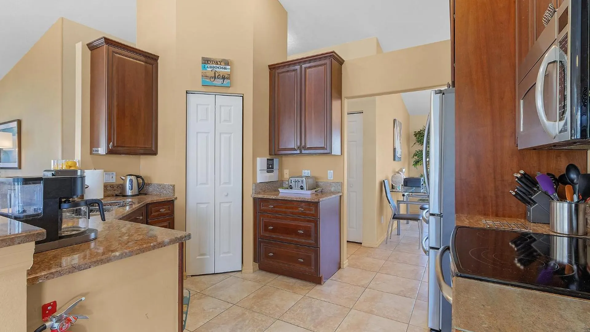 Key Largo Sw Cape - Waterfront Private Locally Owned & Managed, Fair & Honest Pricing *