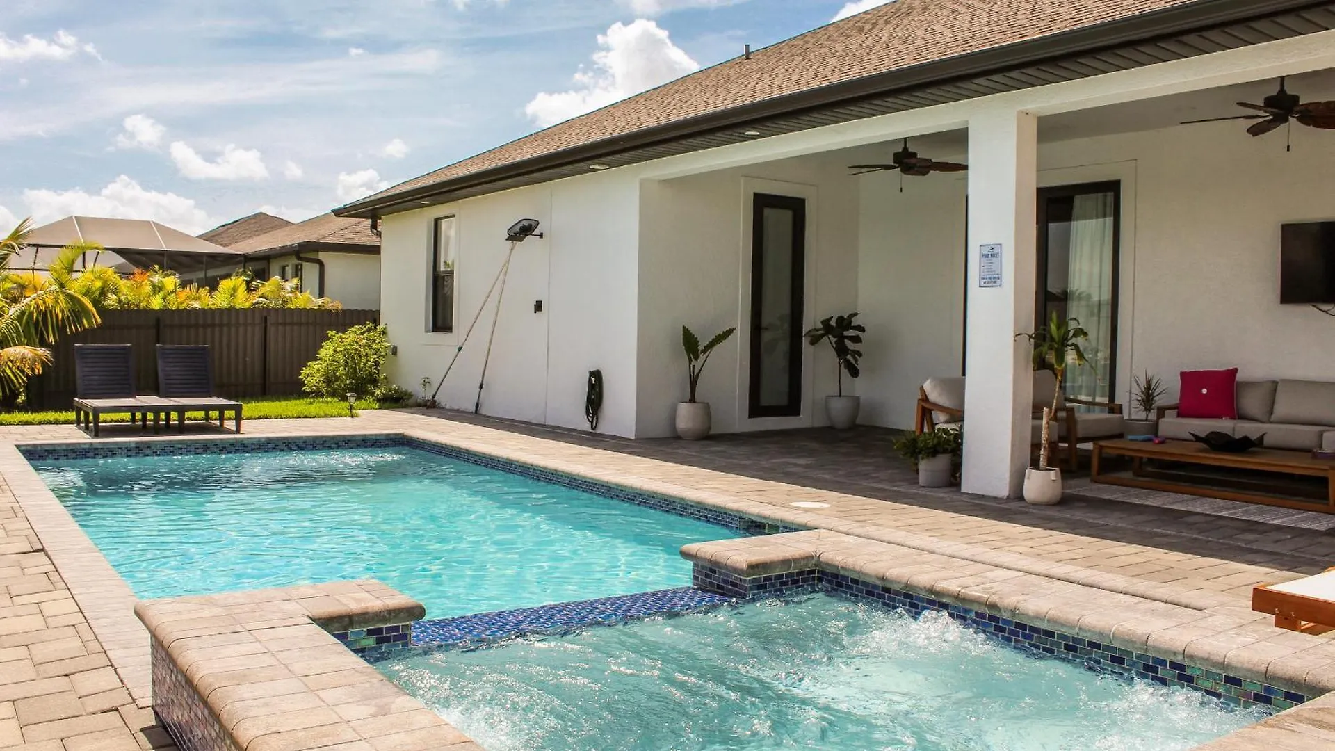 빌라 Luxurious Waterfront With Heated Pool And Jacuzzi *