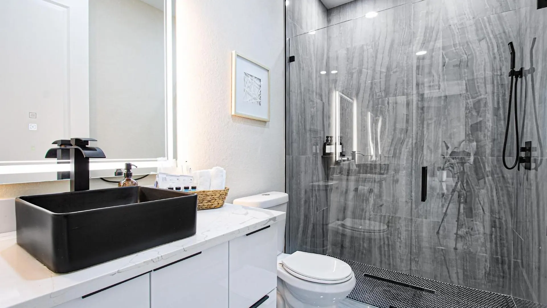Luxurious Waterfront With Heated Pool And Jacuzzi * 케이프코럴