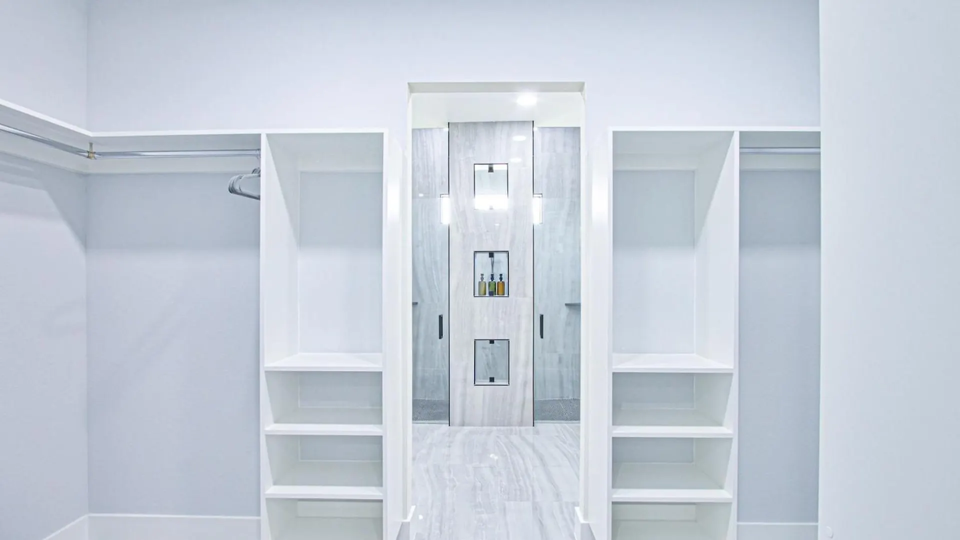 Luxurious Waterfront With Heated Pool And Jacuzzi 빌라