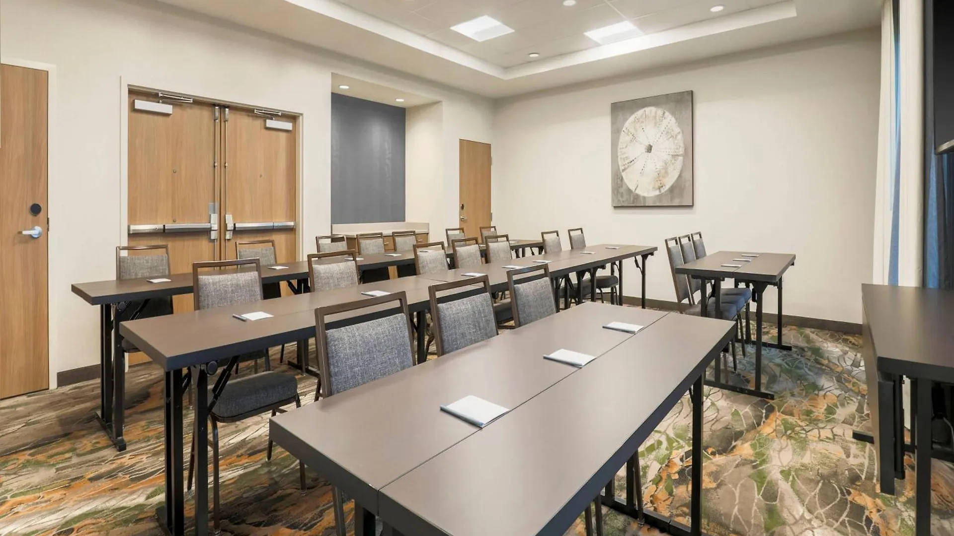 Fairfield By Marriott & North Myers Hotel 3*