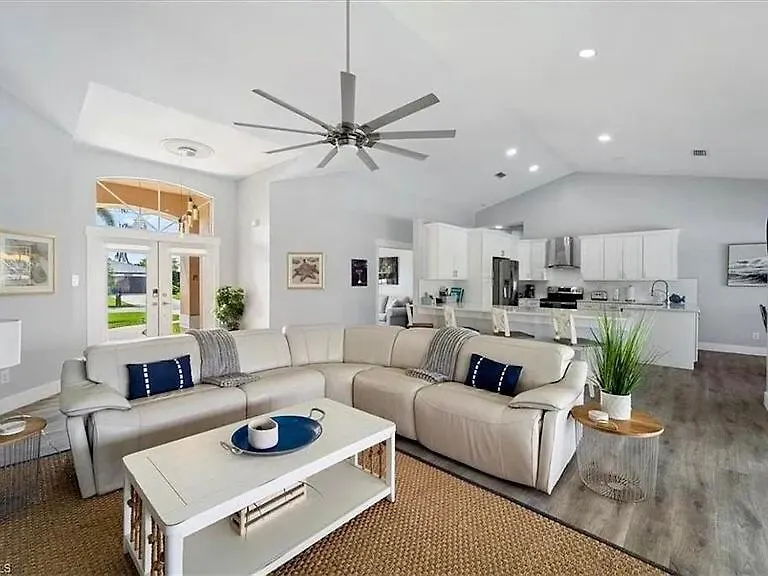 Oasis Direct Gulf Access Villa Cape Coral