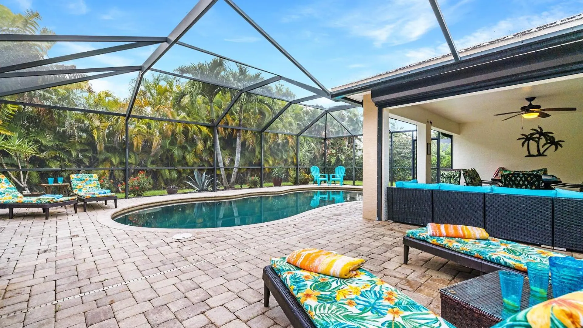 Villa Family-friendly Electric-heated Pool With Bikes! - Rita's Dream Cape Coral