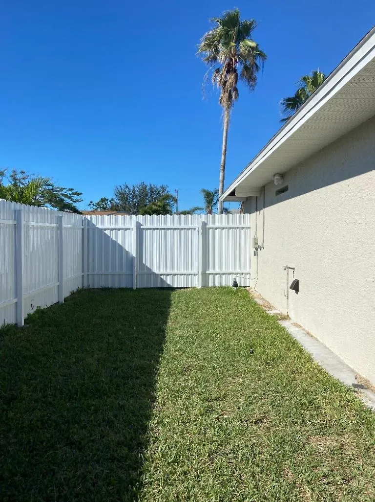 Cape - Newly Renovated, Fully Equipped, Minutes From The Beach! *