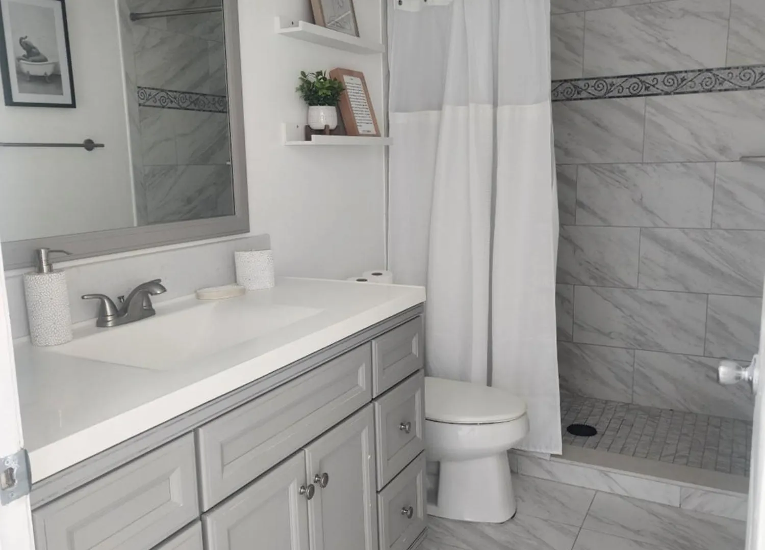 Cape - Newly Renovated, Fully Equipped, Minutes From The Beach!