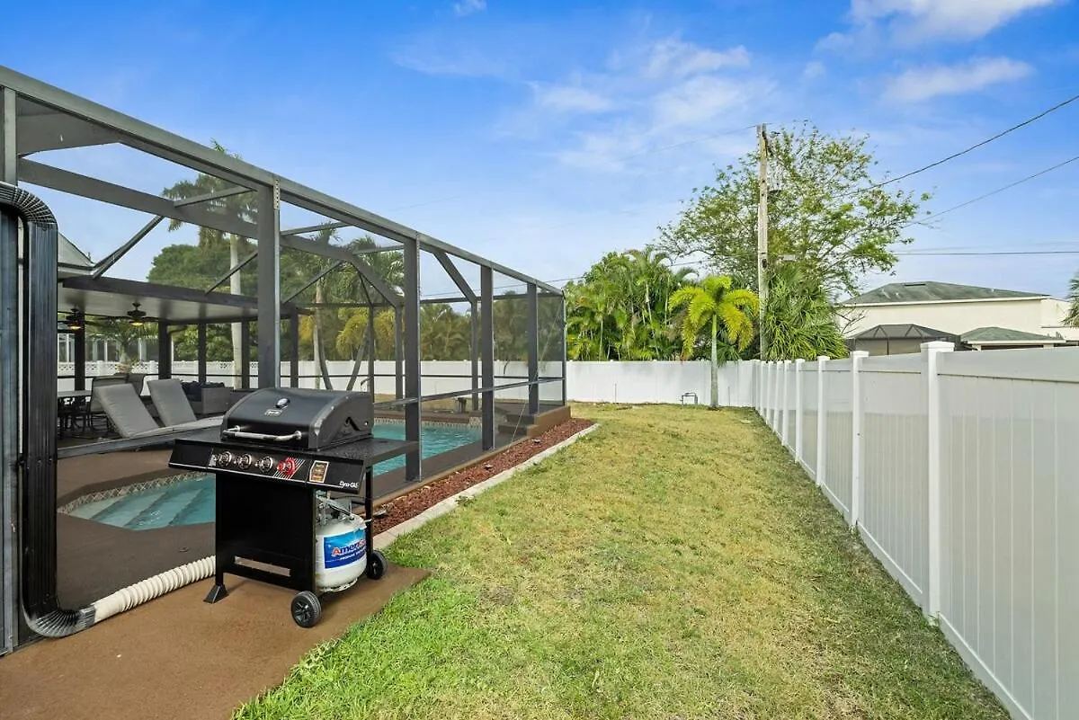 Family Friendly 3br With Heated Pool & Toys Cape Coral