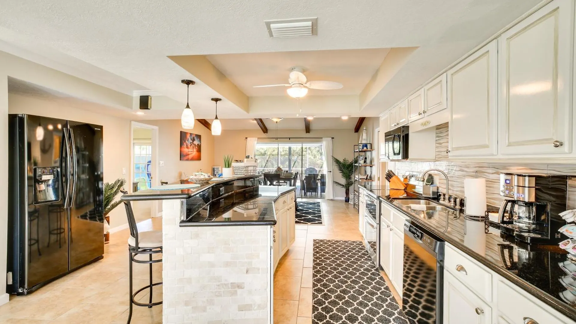 Family With Patio And Pool Table In Cape Coral! Holiday home