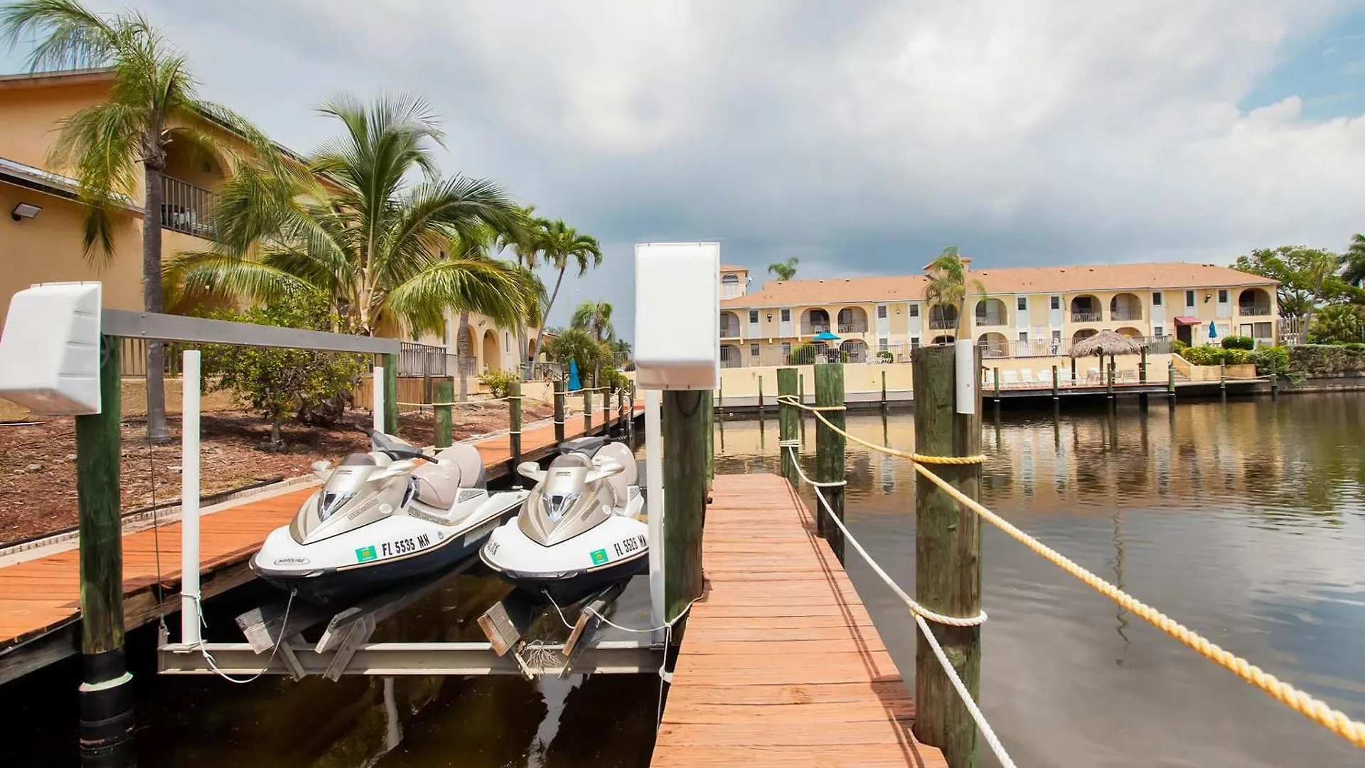 Hotel Oyo Waterfront Hotel- Myers, Fl Cape Coral
