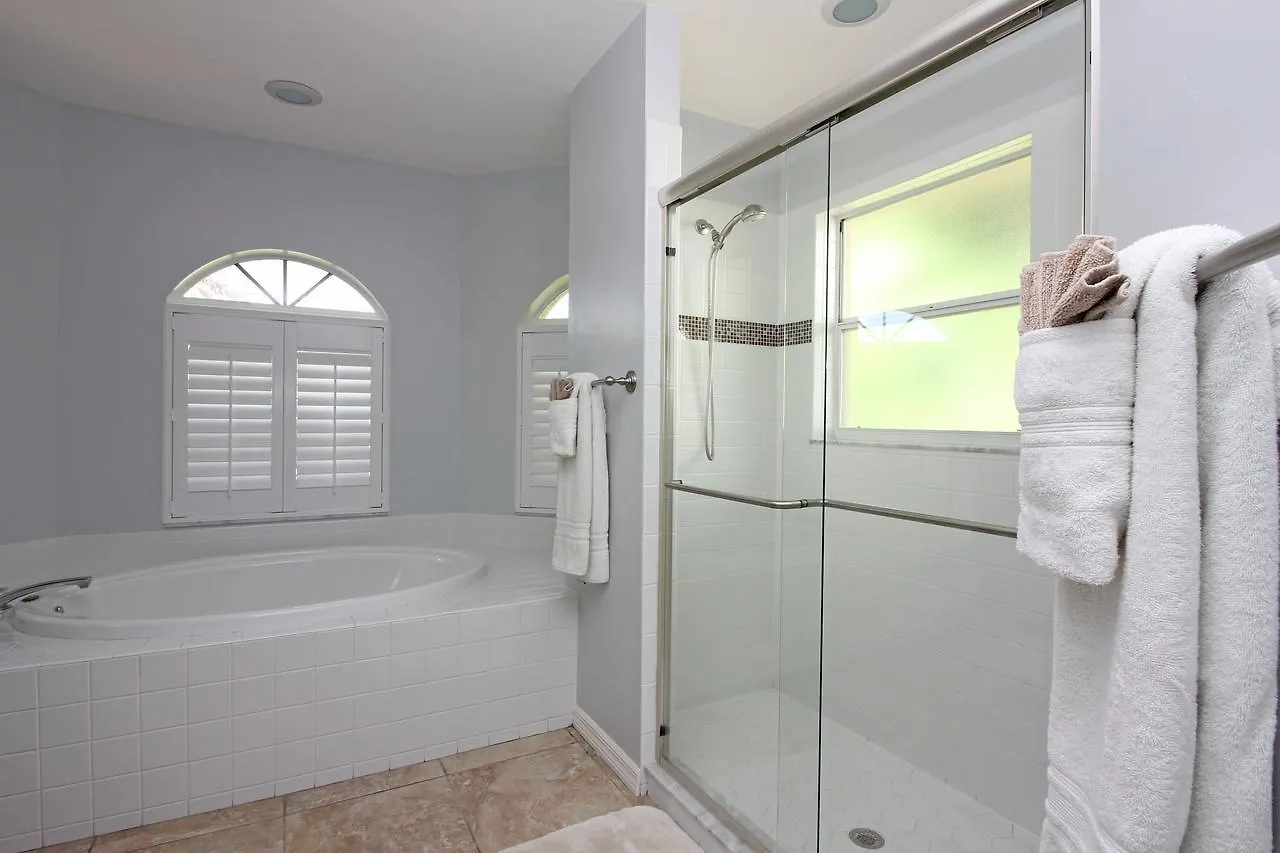فيلة Key Largo Sw Cape - Waterfront Private Locally Owned & Managed, Fair & Honest Pricing كيب كورال